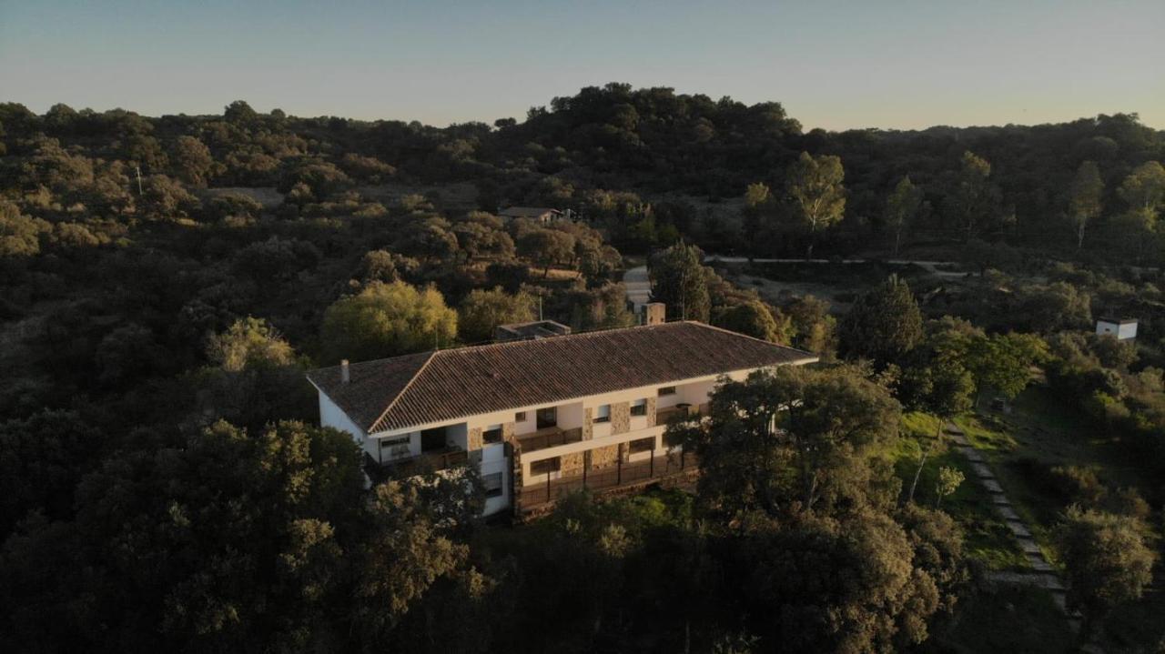 Albergue Alagon Natura Valdeobispo Екстериор снимка